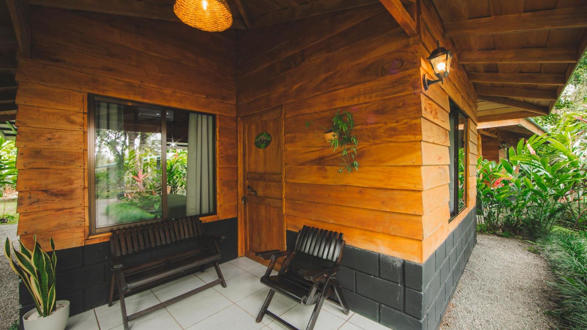 Eden Organic Farm & Bungalows La Fortuna Exterior photo