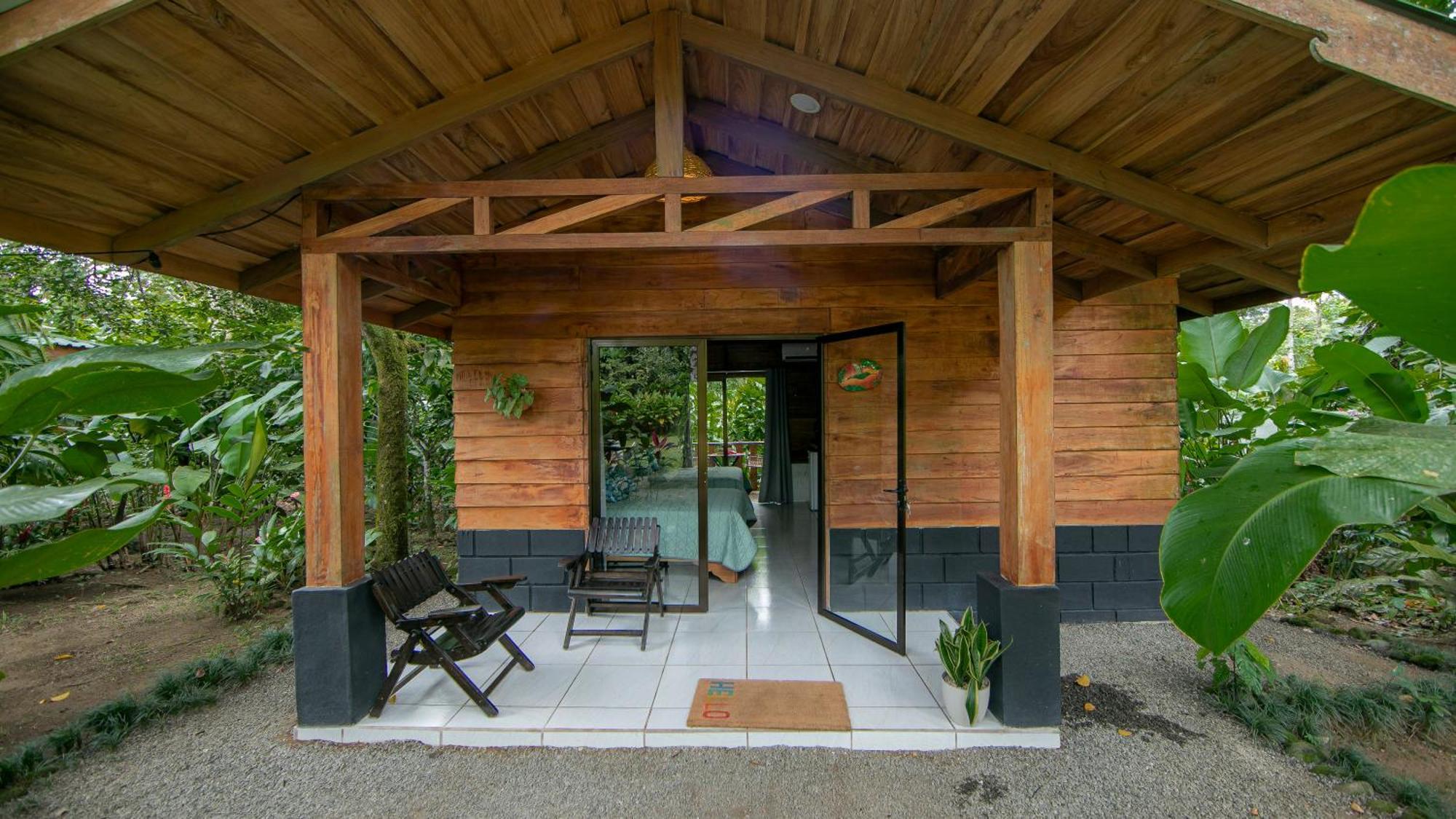 Eden Organic Farm & Bungalows La Fortuna Exterior photo