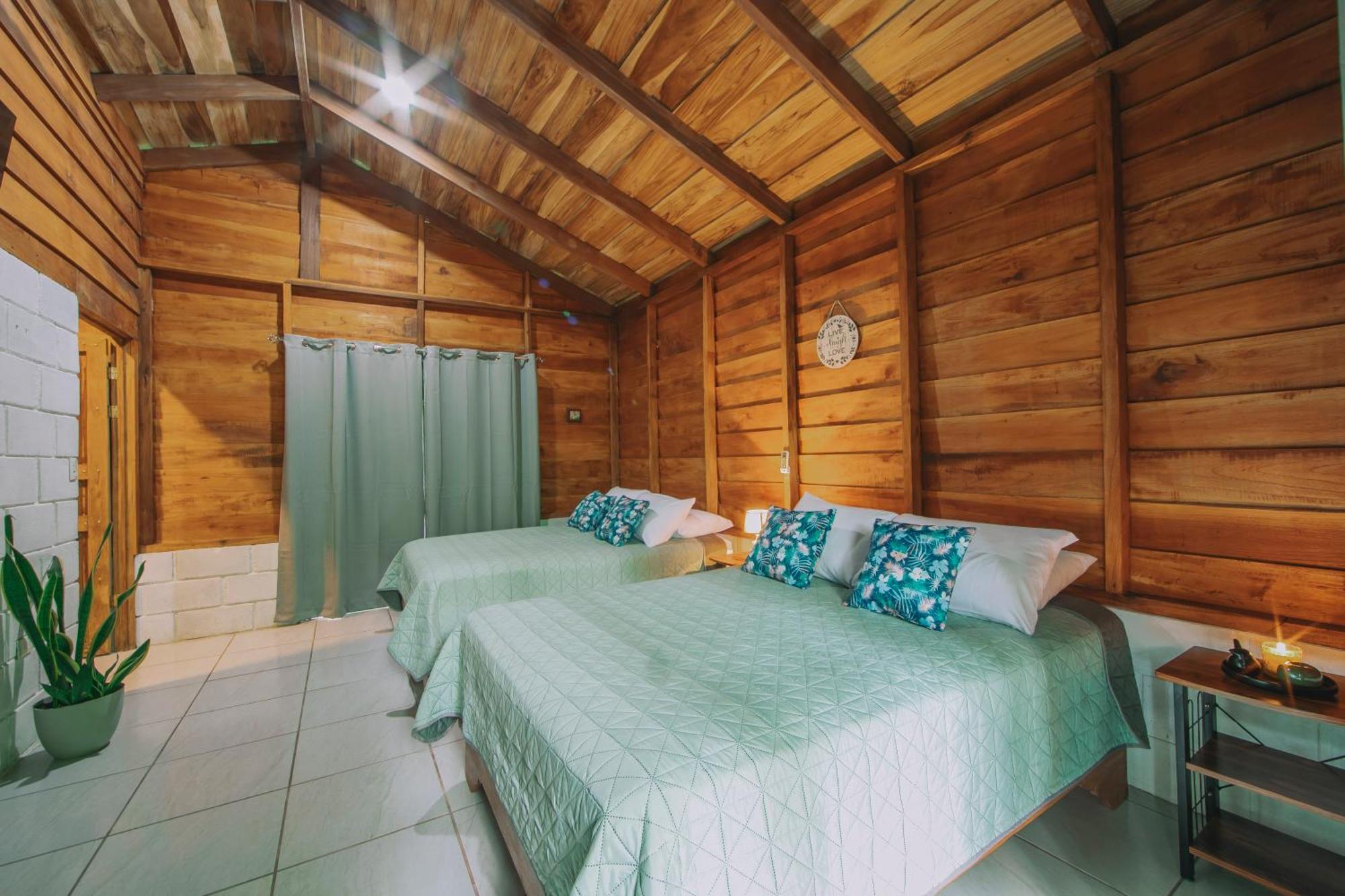 Eden Organic Farm & Bungalows La Fortuna Exterior photo