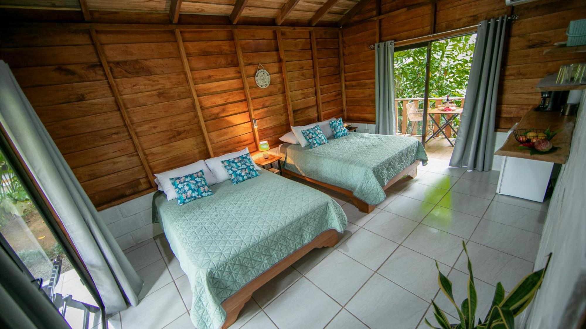 Eden Organic Farm & Bungalows La Fortuna Room photo