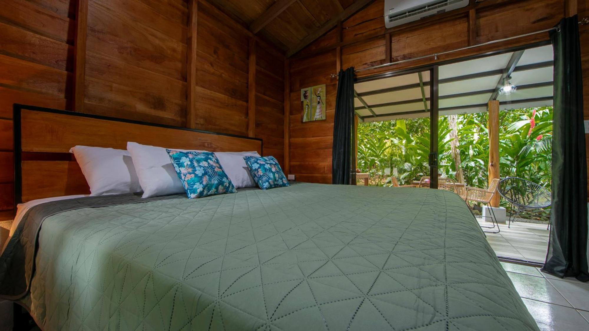 Eden Organic Farm & Bungalows La Fortuna Room photo