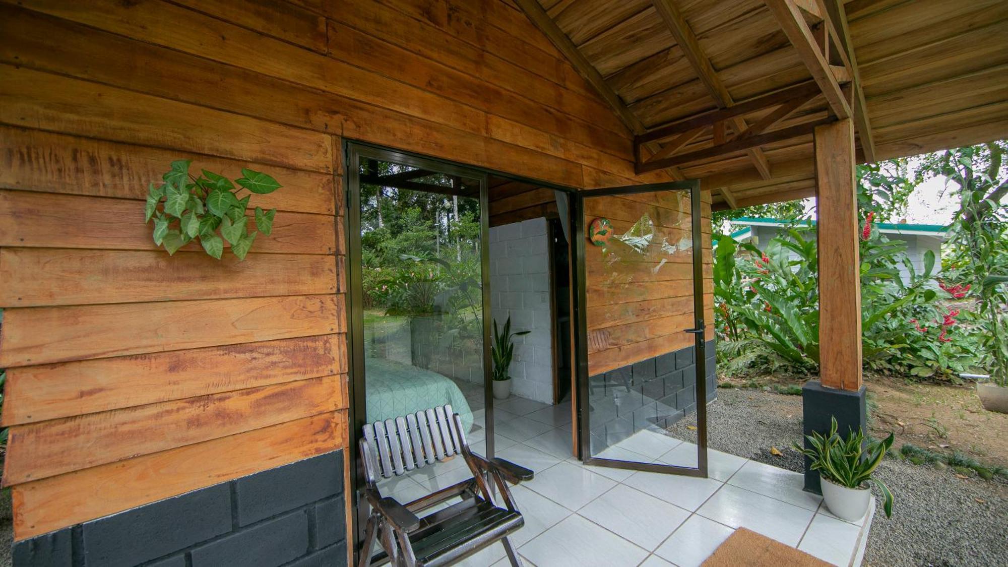 Eden Organic Farm & Bungalows La Fortuna Room photo