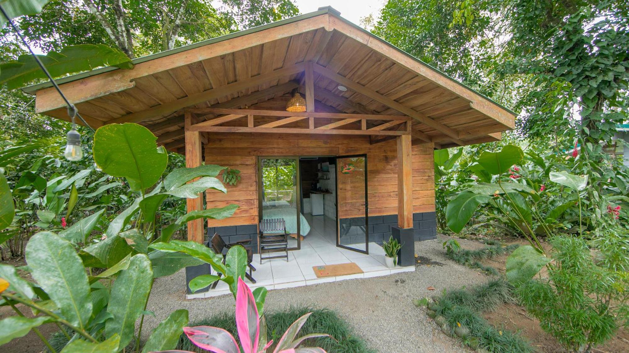Eden Organic Farm & Bungalows La Fortuna Room photo